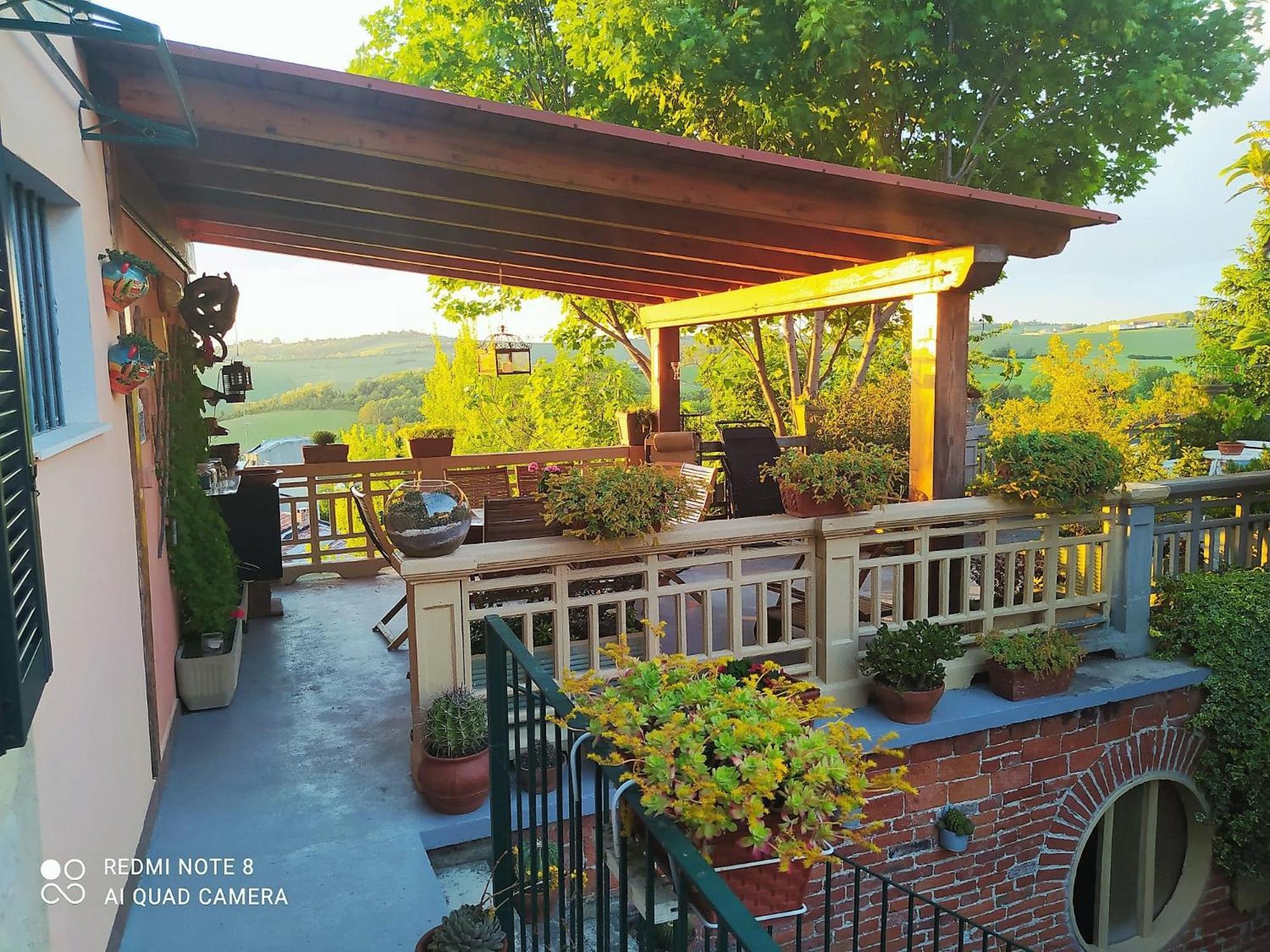 Ferienwohnung La Terrazza Sul Monferrato Ozzano Monferrato Exterior foto