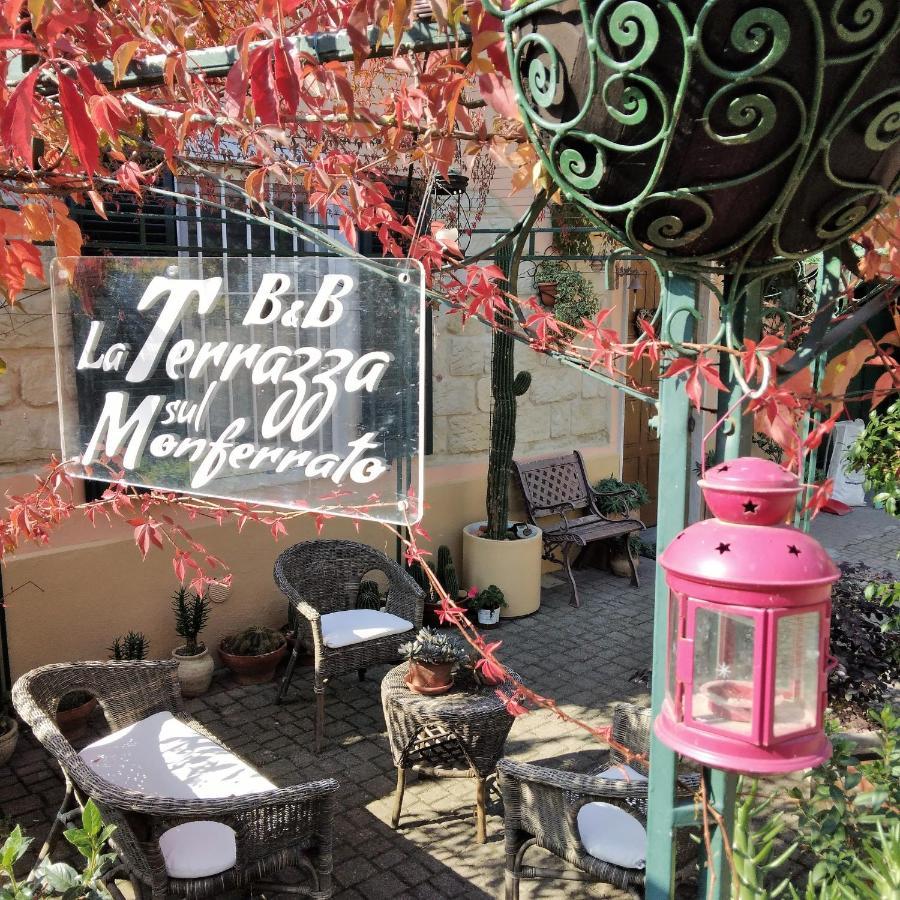 Ferienwohnung La Terrazza Sul Monferrato Ozzano Monferrato Exterior foto