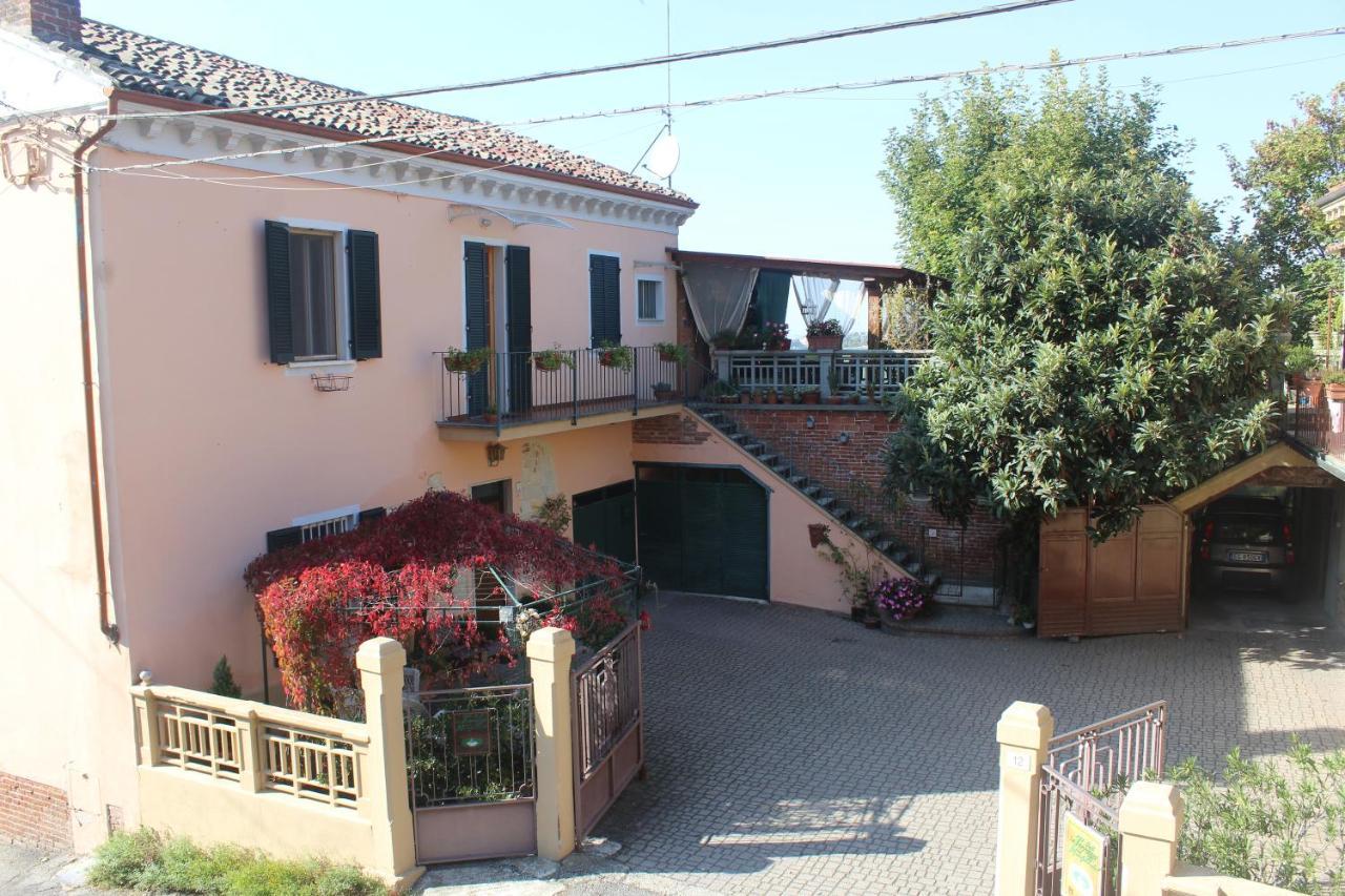 Ferienwohnung La Terrazza Sul Monferrato Ozzano Monferrato Exterior foto